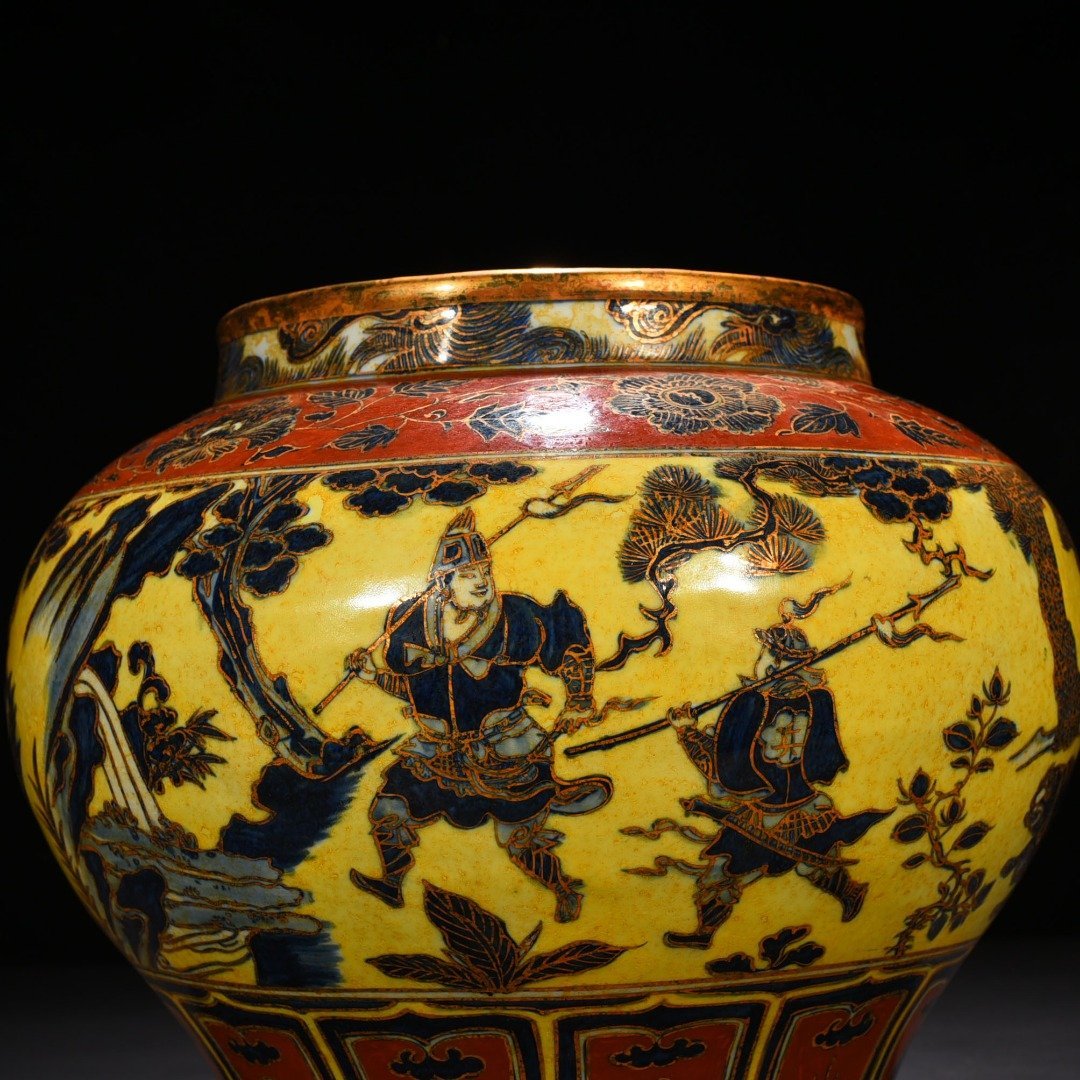 Yuan Dynasty ground blue and white painted gold jar
