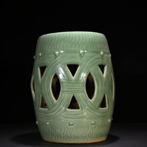 Yuan Dynasty plum celadon hollow drum stool