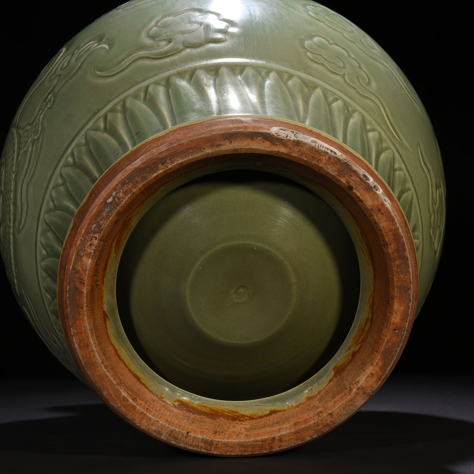 Yuan Dynasty large jar with carved dragon and animal ears