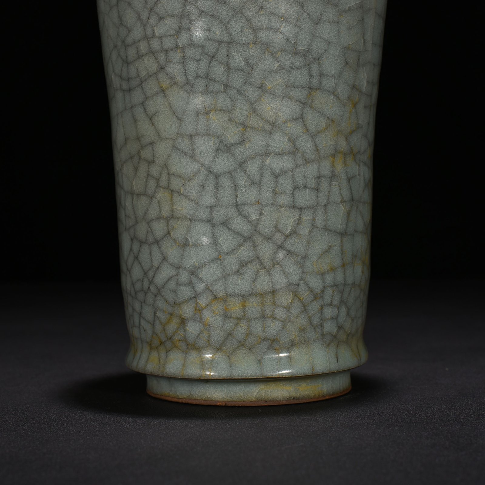 Song Dynasty official kiln pen holder