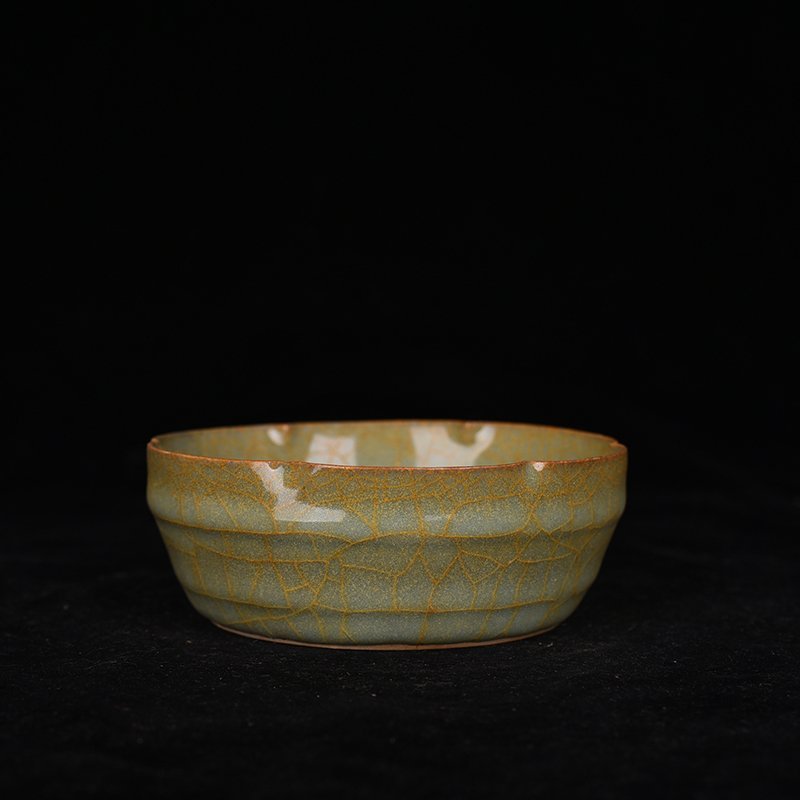 Song Dynasty official kiln Kuikou wash