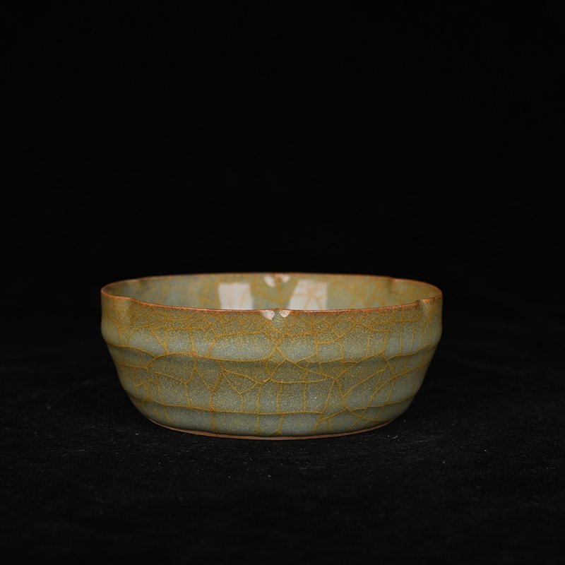 Song Dynasty official kiln Kuikou wash