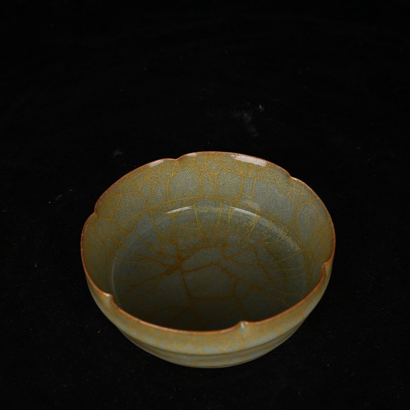 Song Dynasty official kiln Kuikou wash