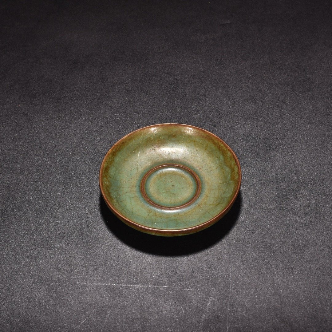 Song Dynasty Longquan kiln plum green glaze Sancai bowl