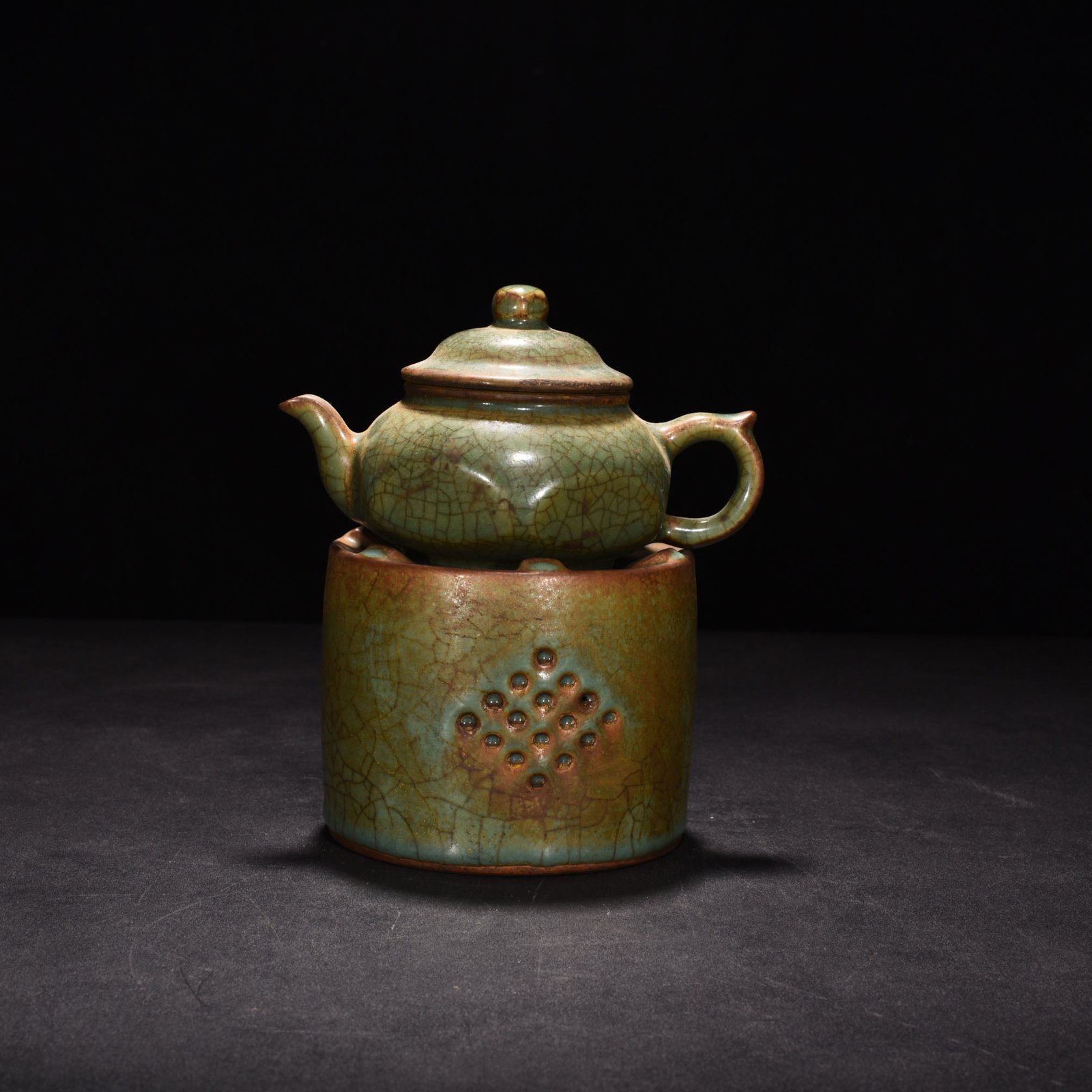 Song Dynasty Longquan kiln plum green glaze tea stove 2 pots
