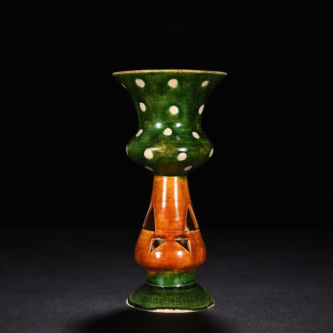 Tang Dynasty Sancai Dotted Hollow Xing Furnace