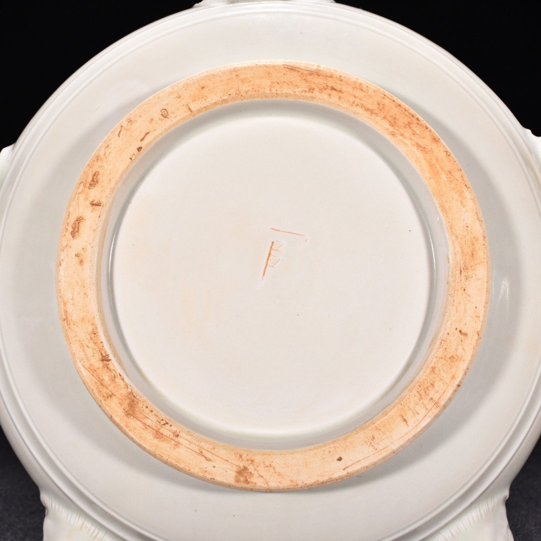 Tang Dynasty Xing kiln white porcelain plastic faucet jar