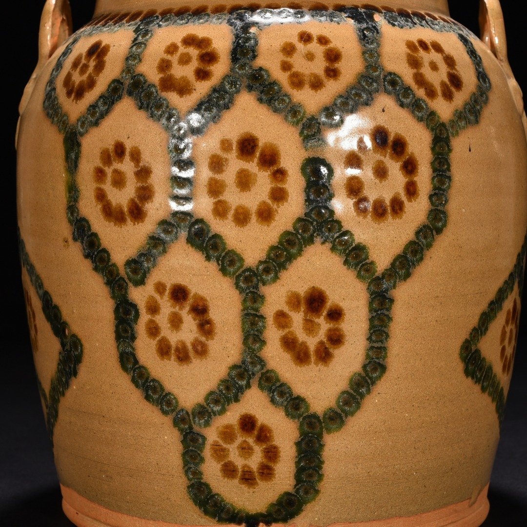 Tang Dynasty Changsha kiln double series jar