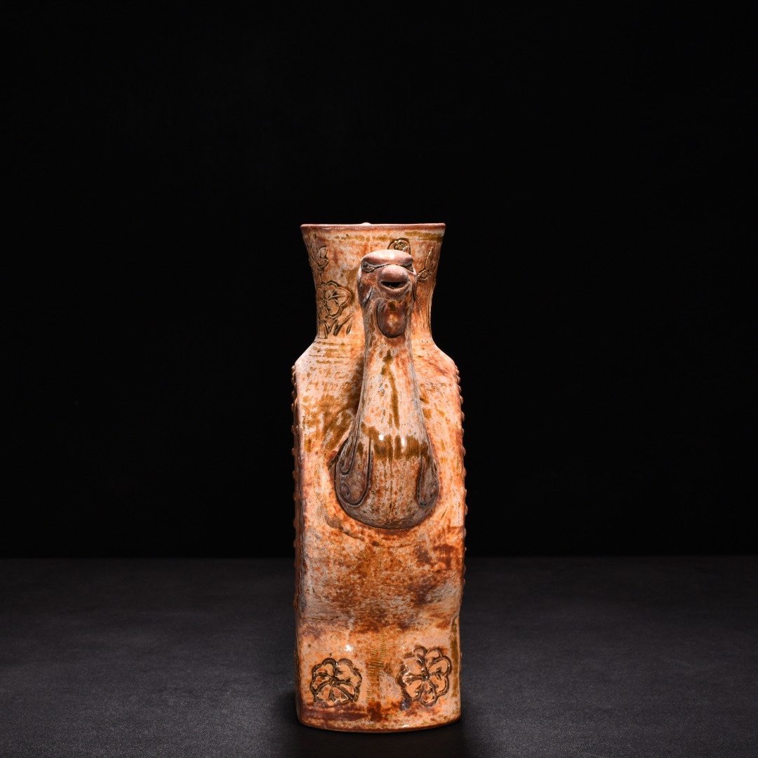 Tang Dynasty yellow glaze phoenix head ewer