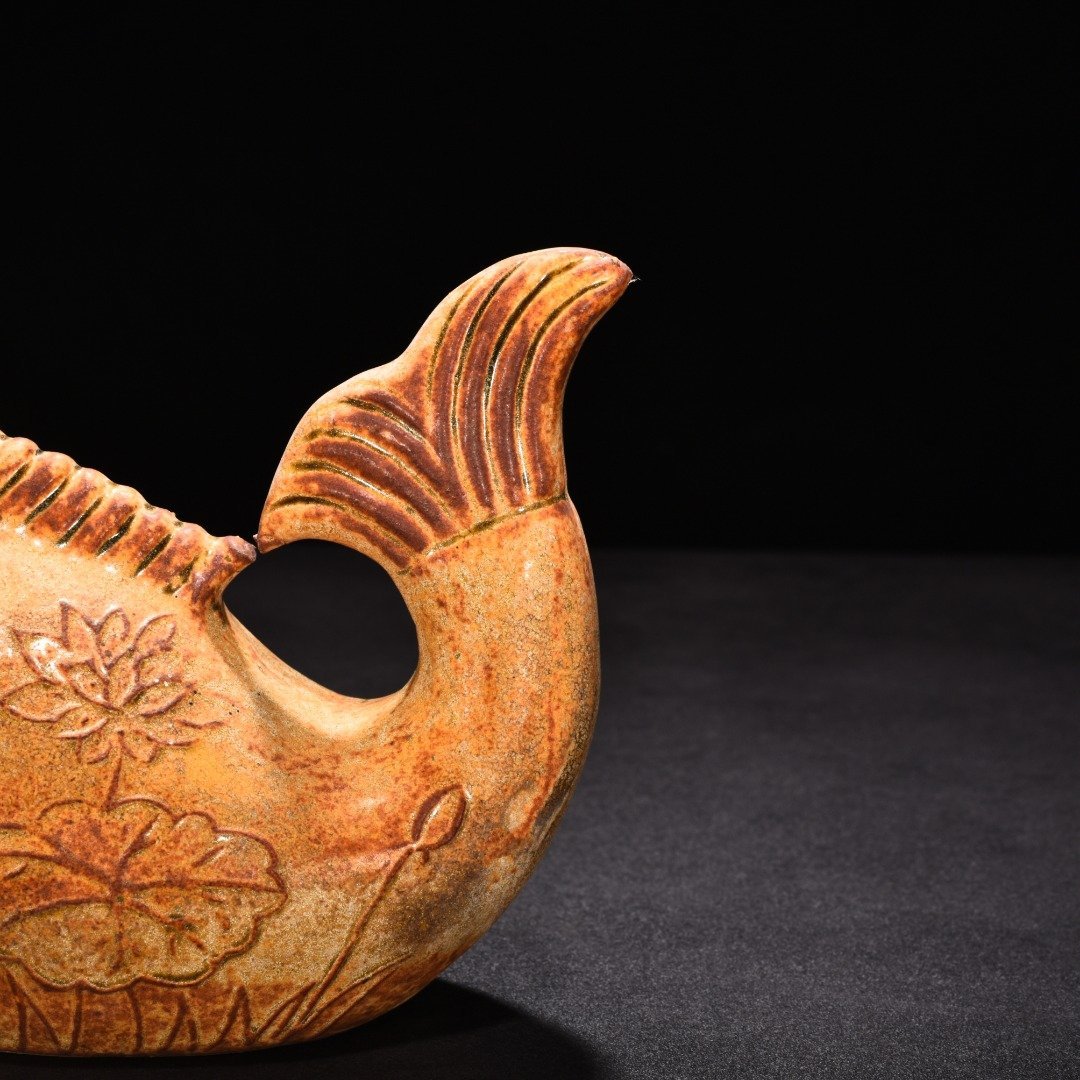 Tang Dynasty yellow glaze fish pot