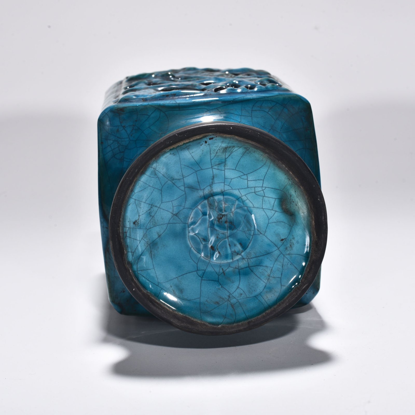 Qing Dynasty Qianlong Dazhou Chai Porcelain Peacock Blue Glaze Square Vase with Hollow Figure