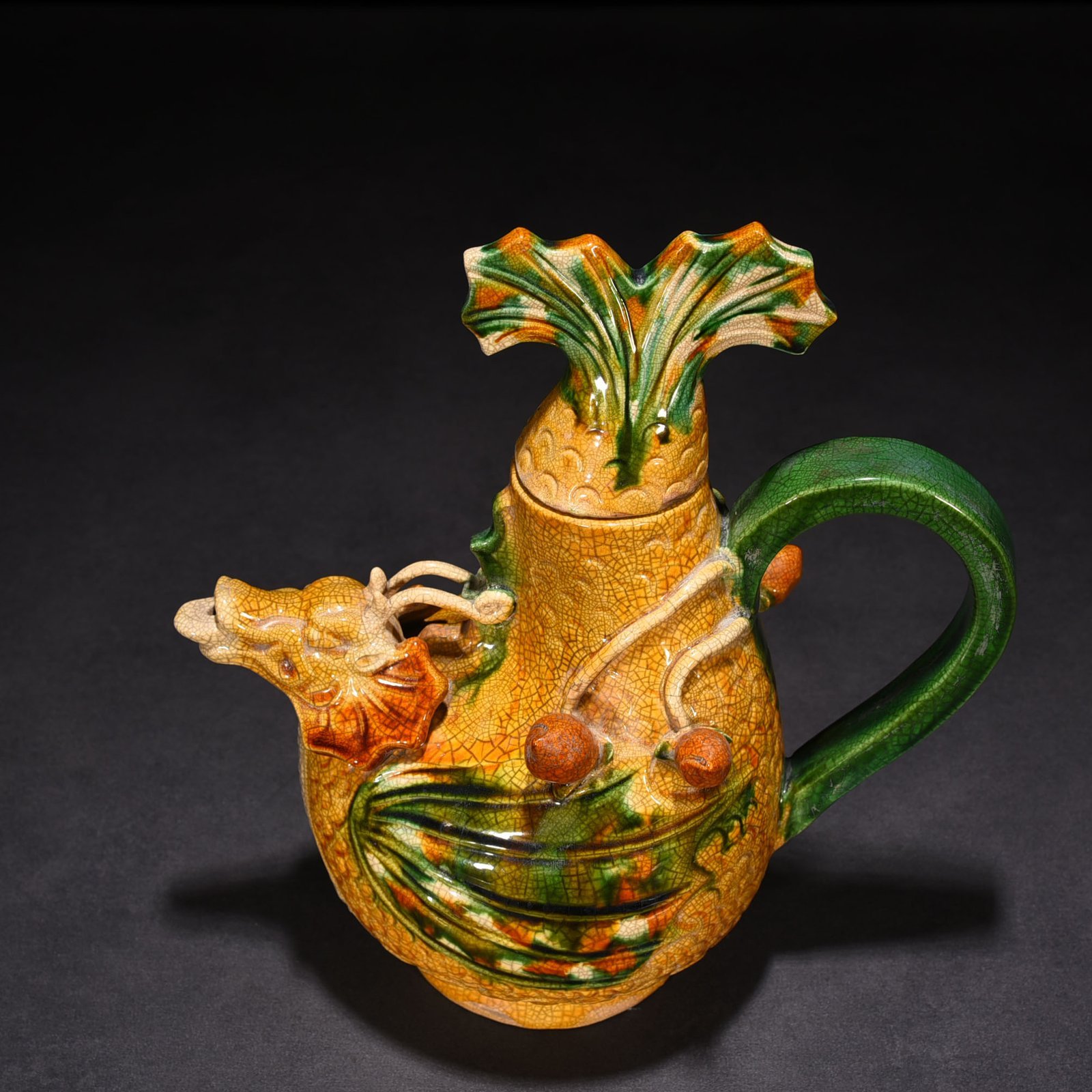 Song Dynasty Sancai Flying Fish Holding Pot