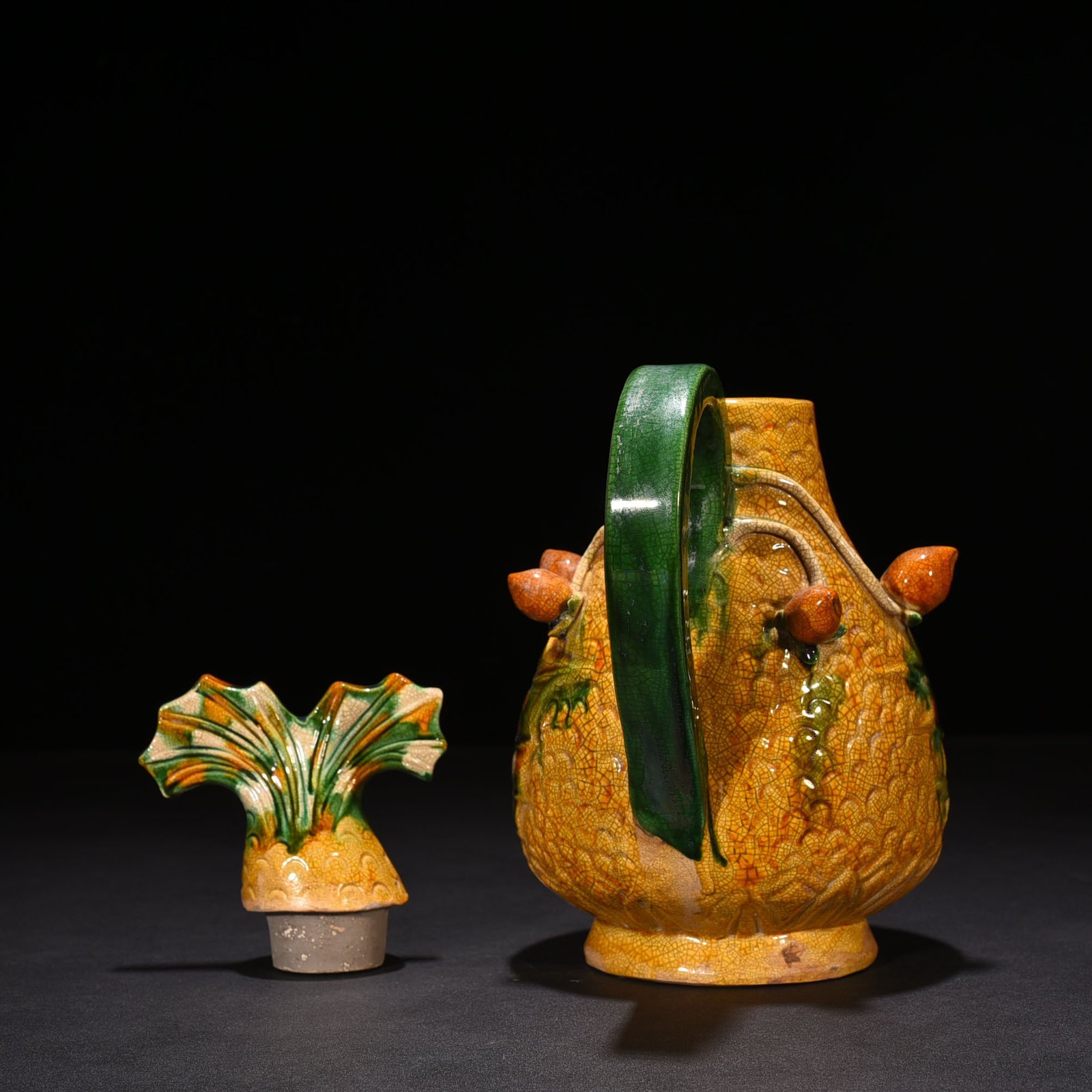 Song Dynasty Sancai Flying Fish Holding Pot