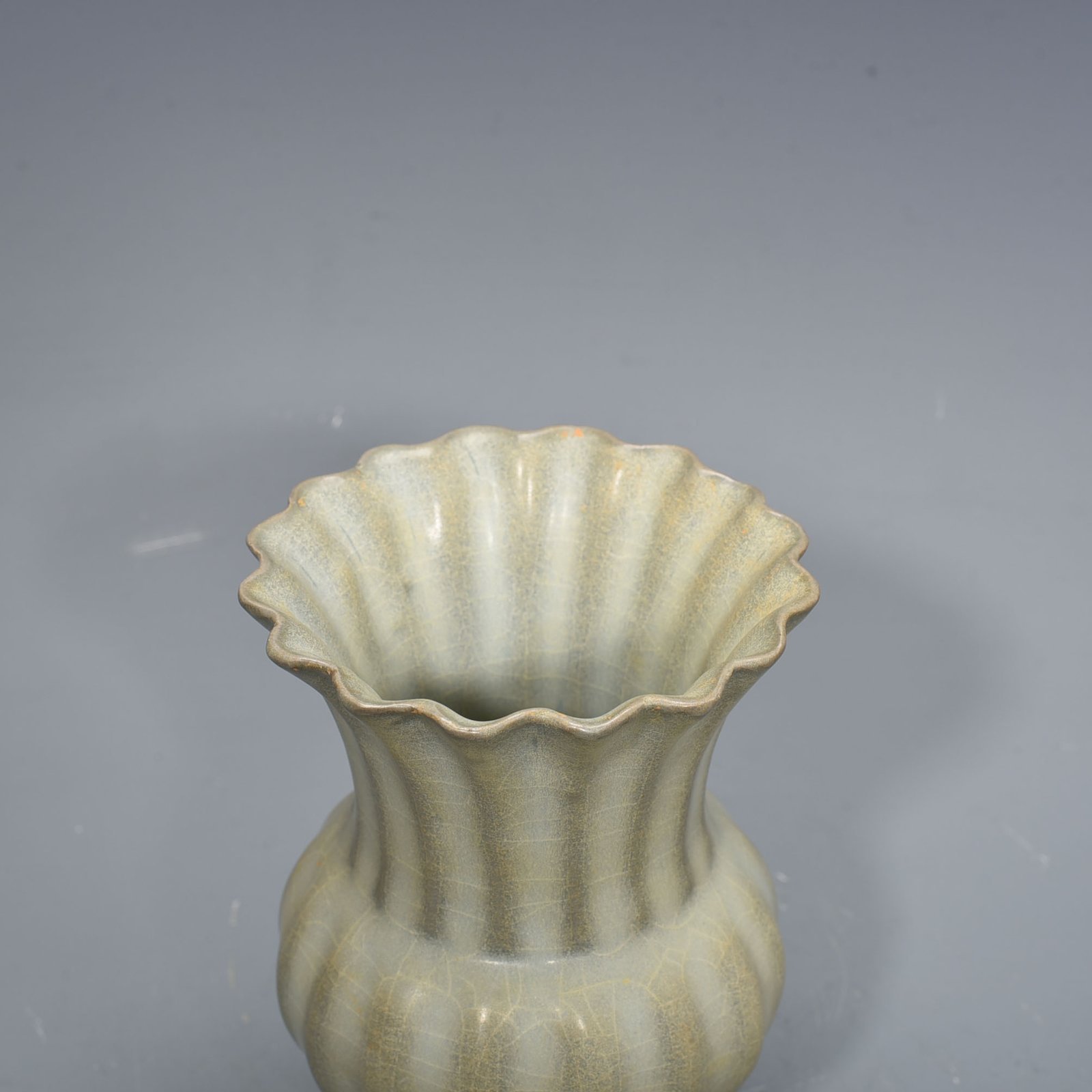 Song Dynasty Jiaotan lower official kiln melon flower goblet
