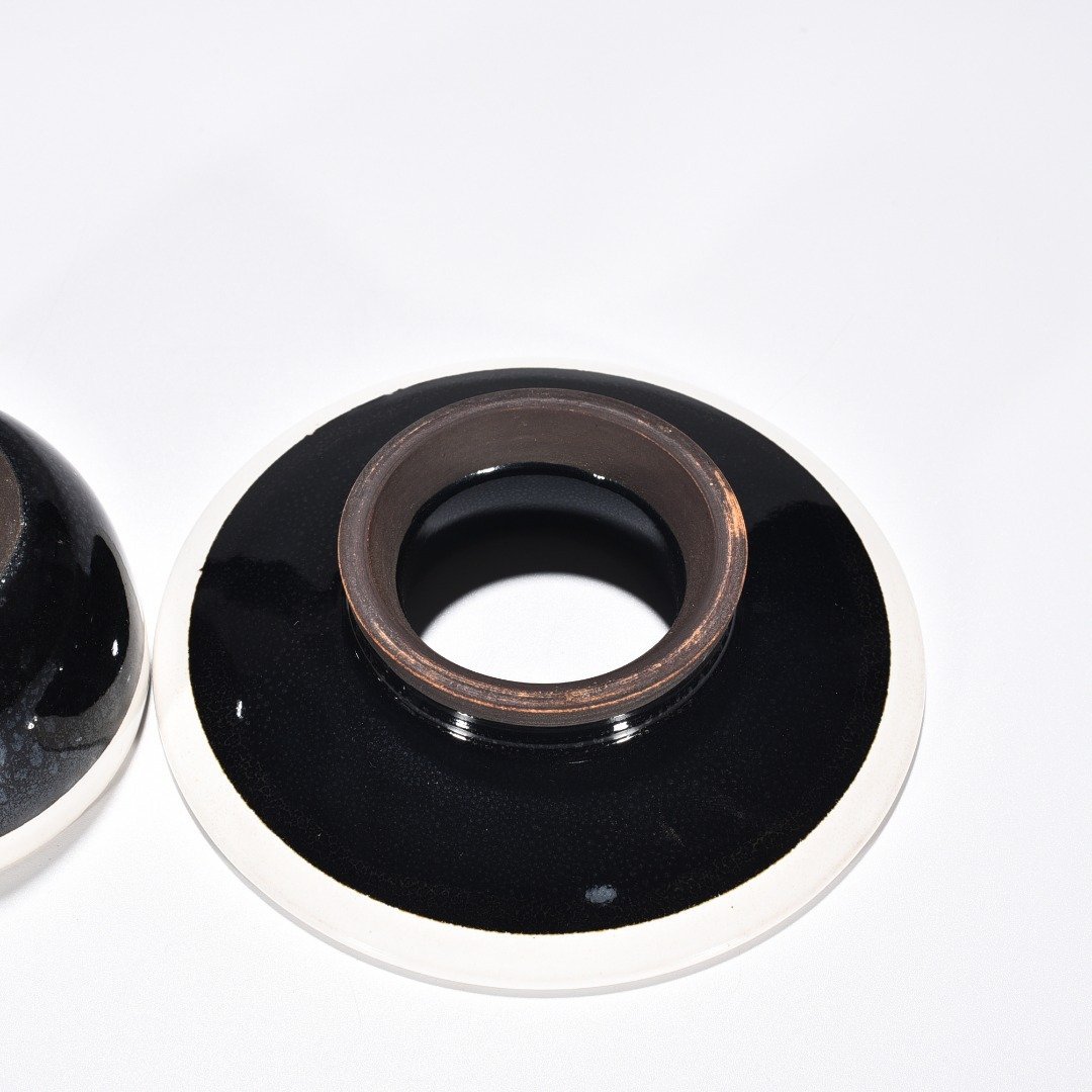 Song Dynasty Jiexiu kiln oil drop lamp holder