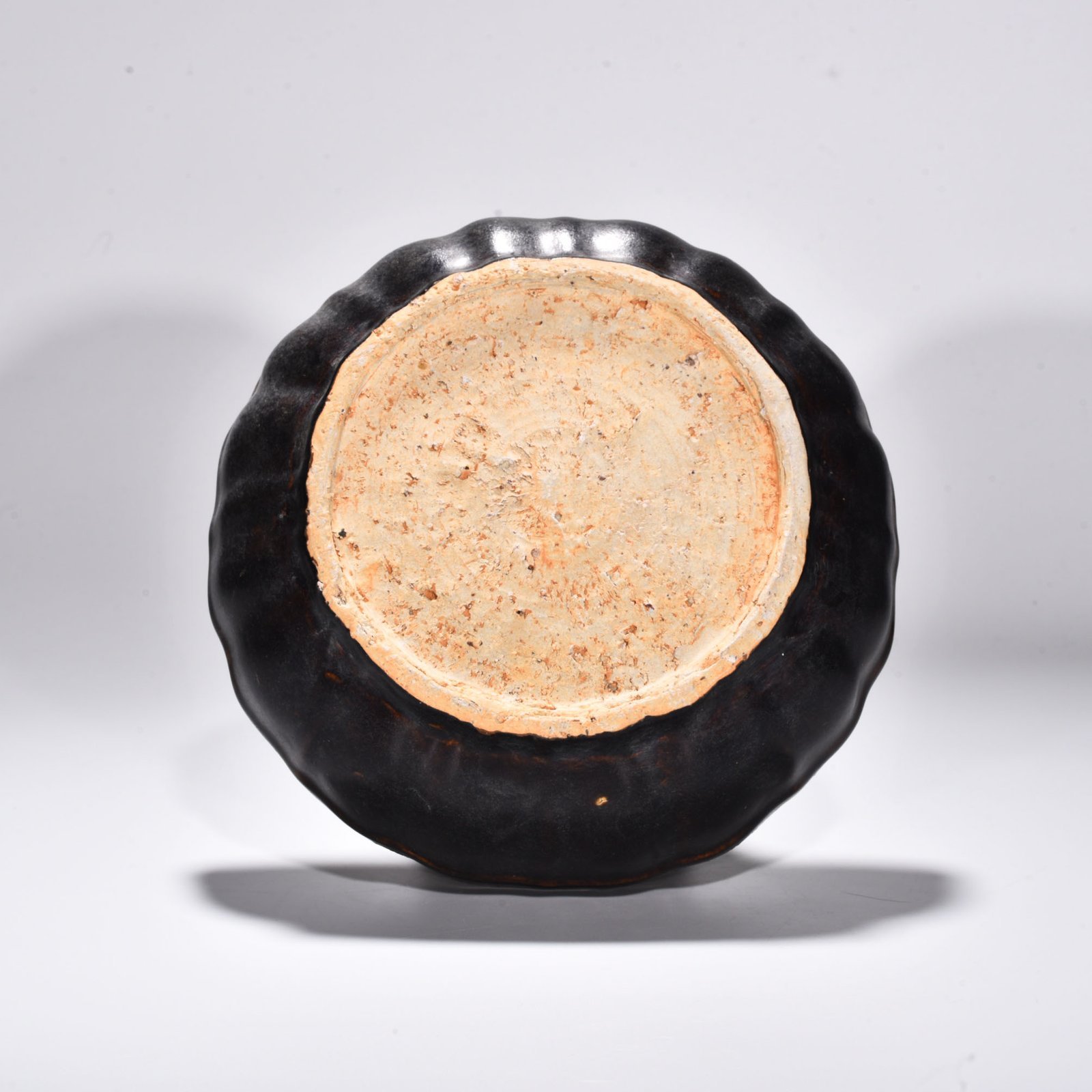 Song Dynasty Jizhou kiln leaf fruit box