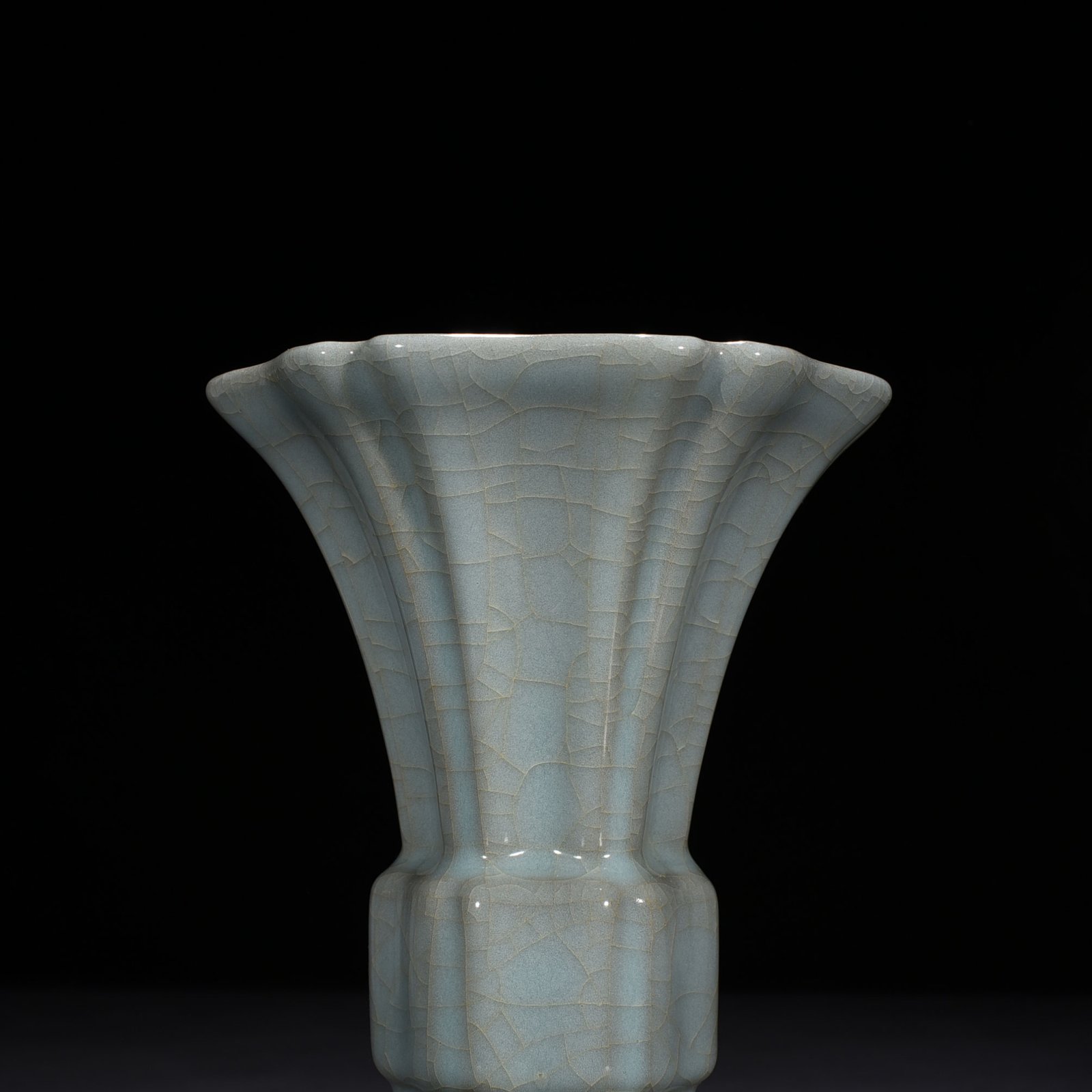 Song Dynasty Guanyao Six-square Flower Goblet