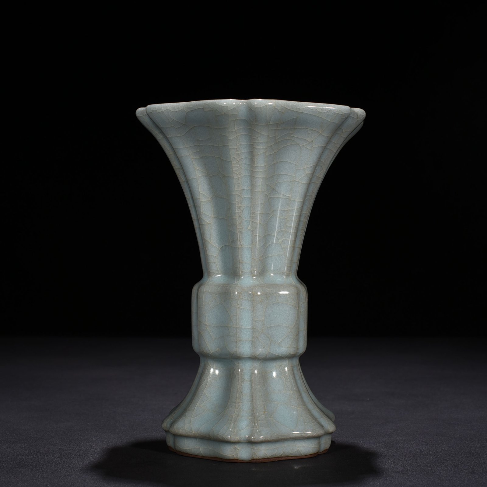Song Dynasty Guanyao Six-square Flower Goblet