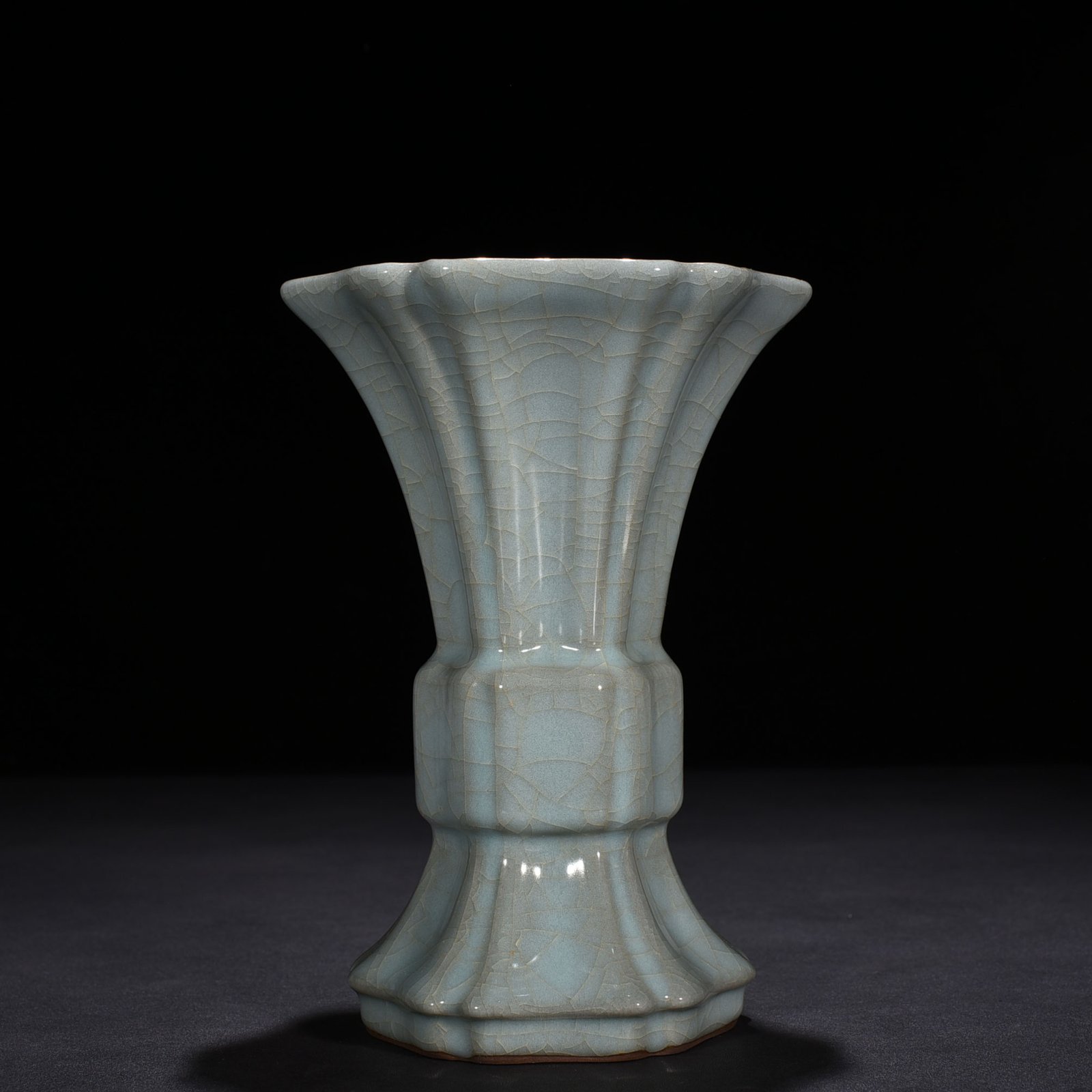 Song Dynasty Guanyao Six-square Flower Goblet