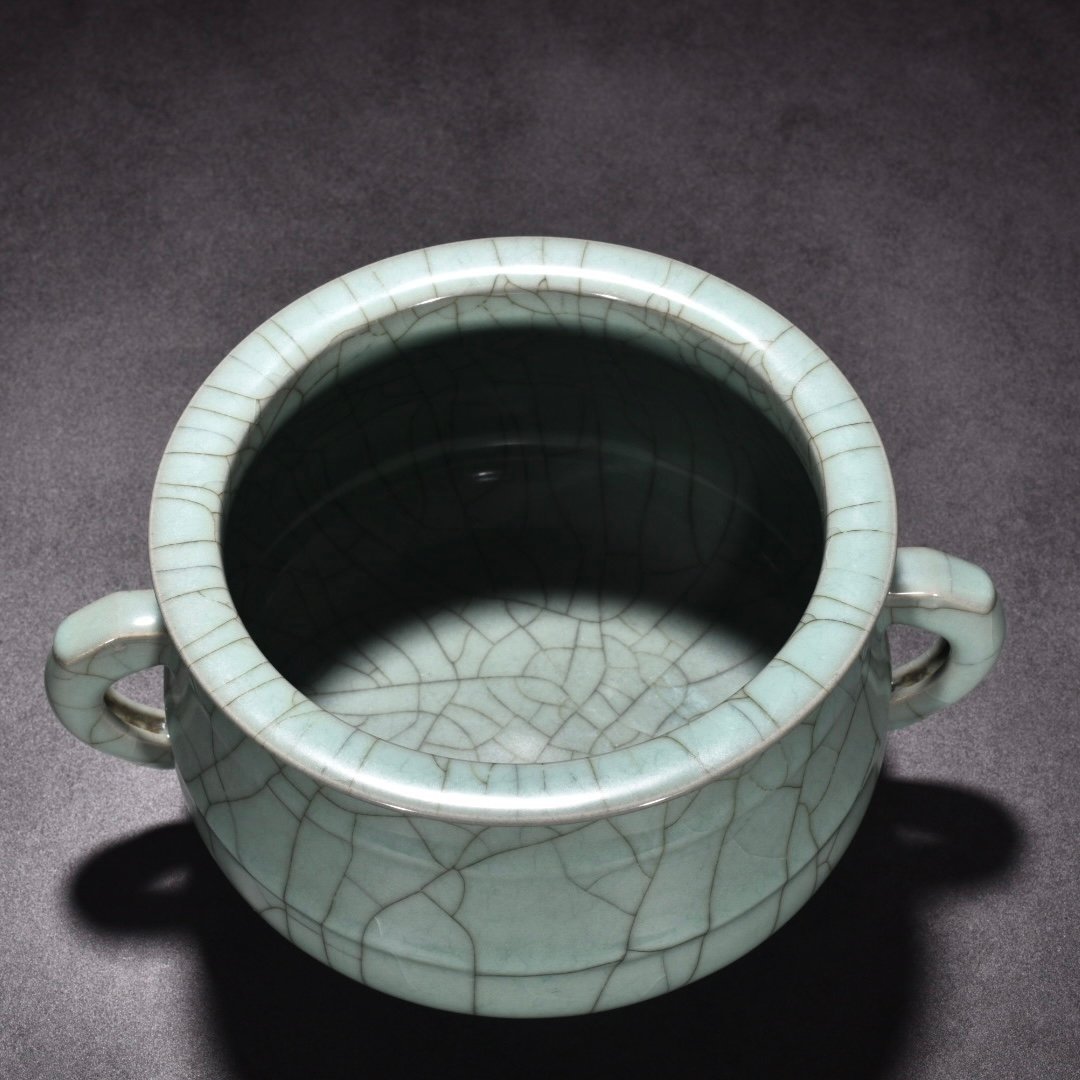 Song Dynasty official kiln celadon double-eared furnace