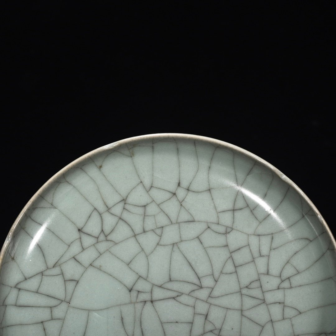 Song Dynasty official kiln celadon disc