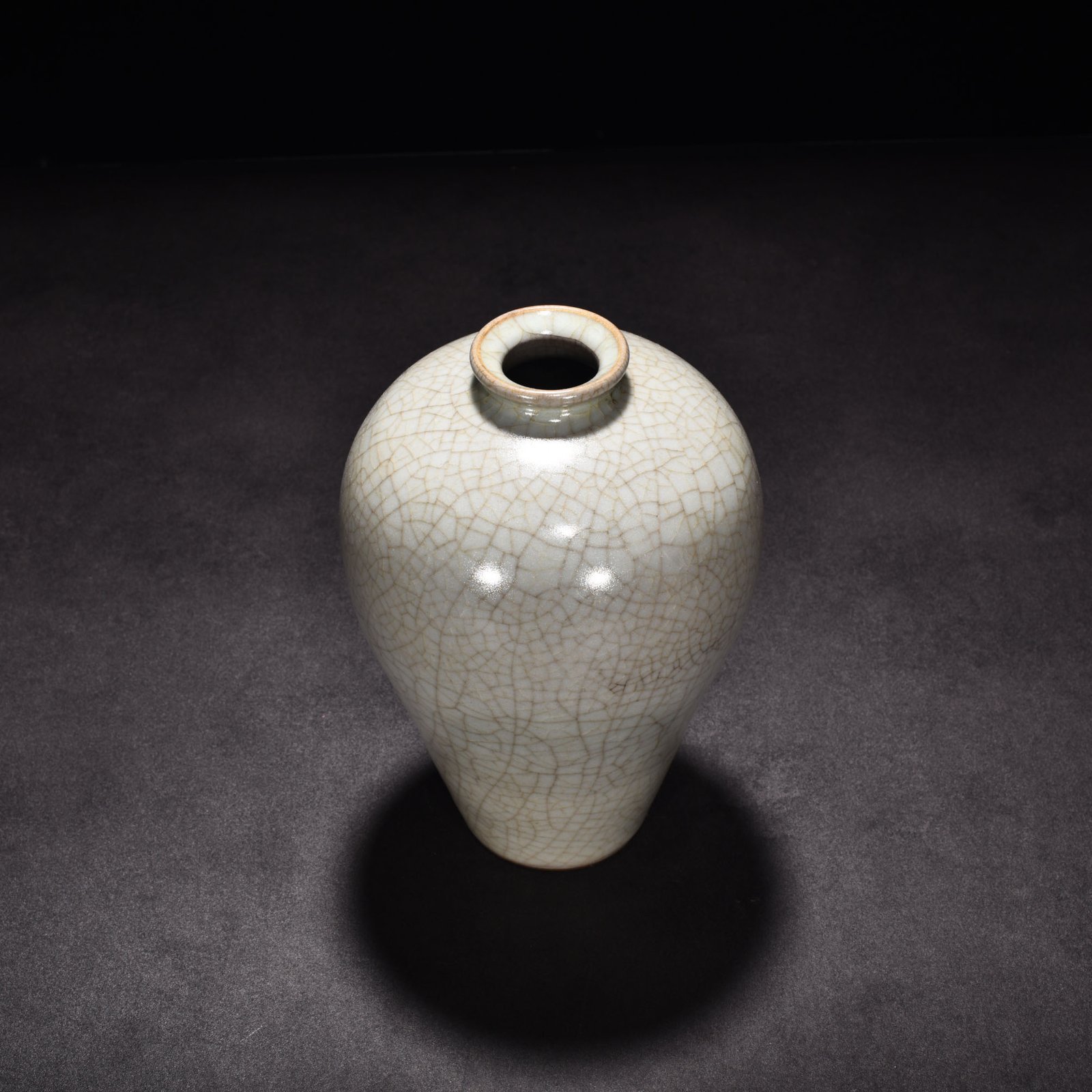 Song Dynasty official kiln celadon plum vase