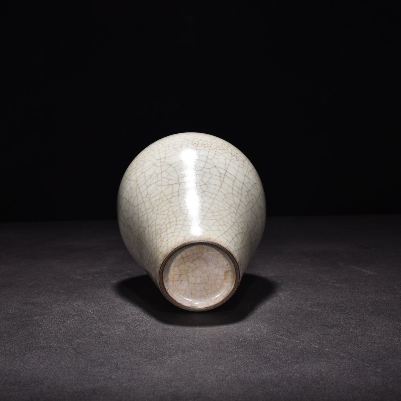 Song Dynasty official kiln celadon plum vase