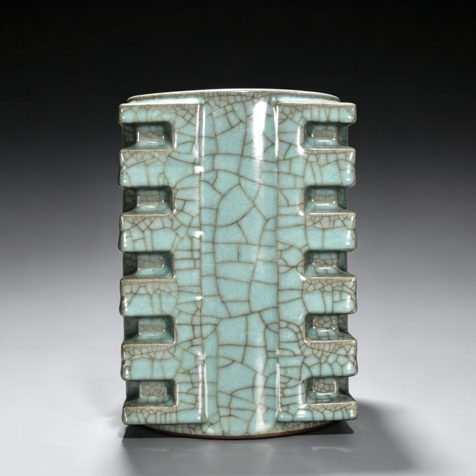 Song Dynasty official kiln celadon cong-style vase