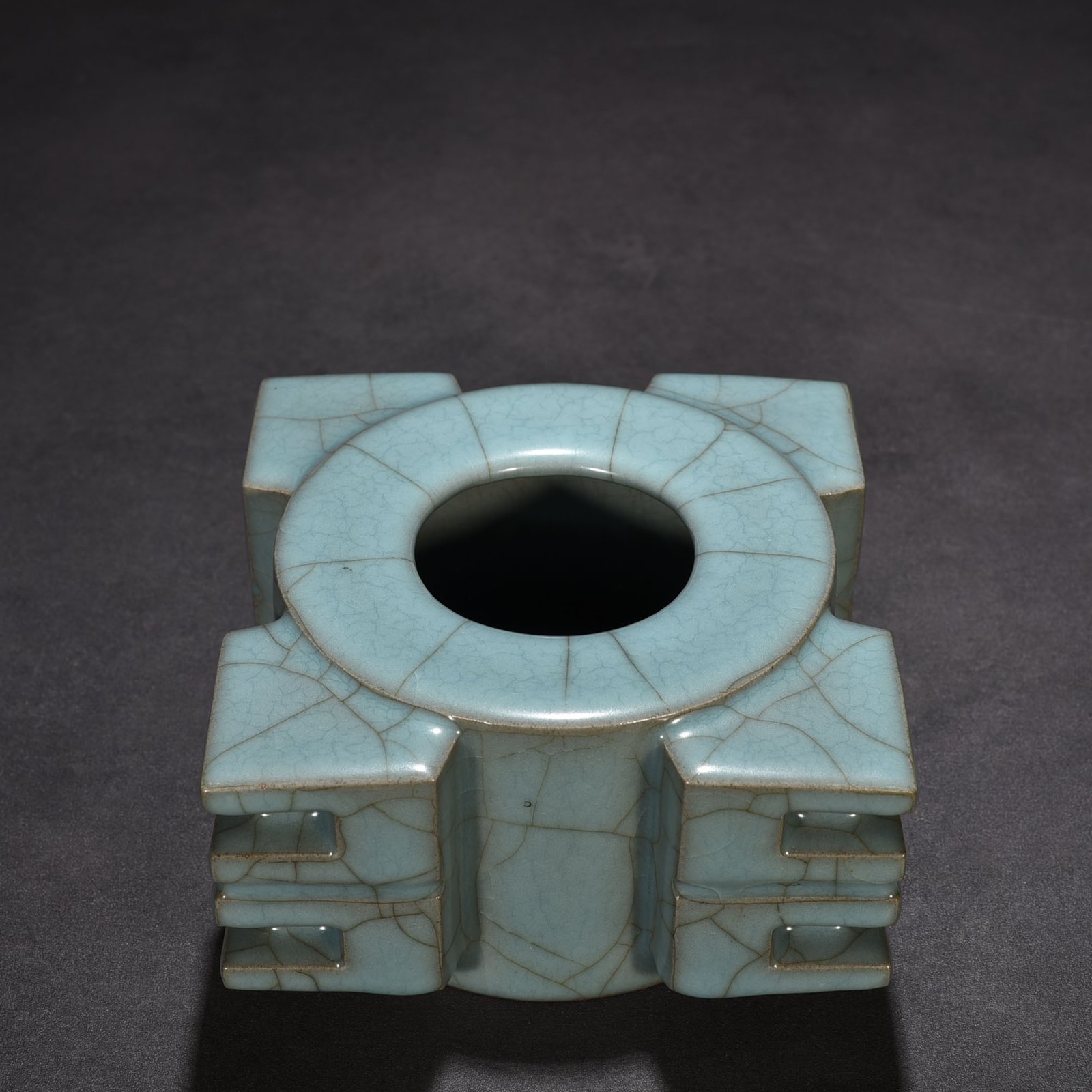 Song Dynasty official kiln celadon style wash