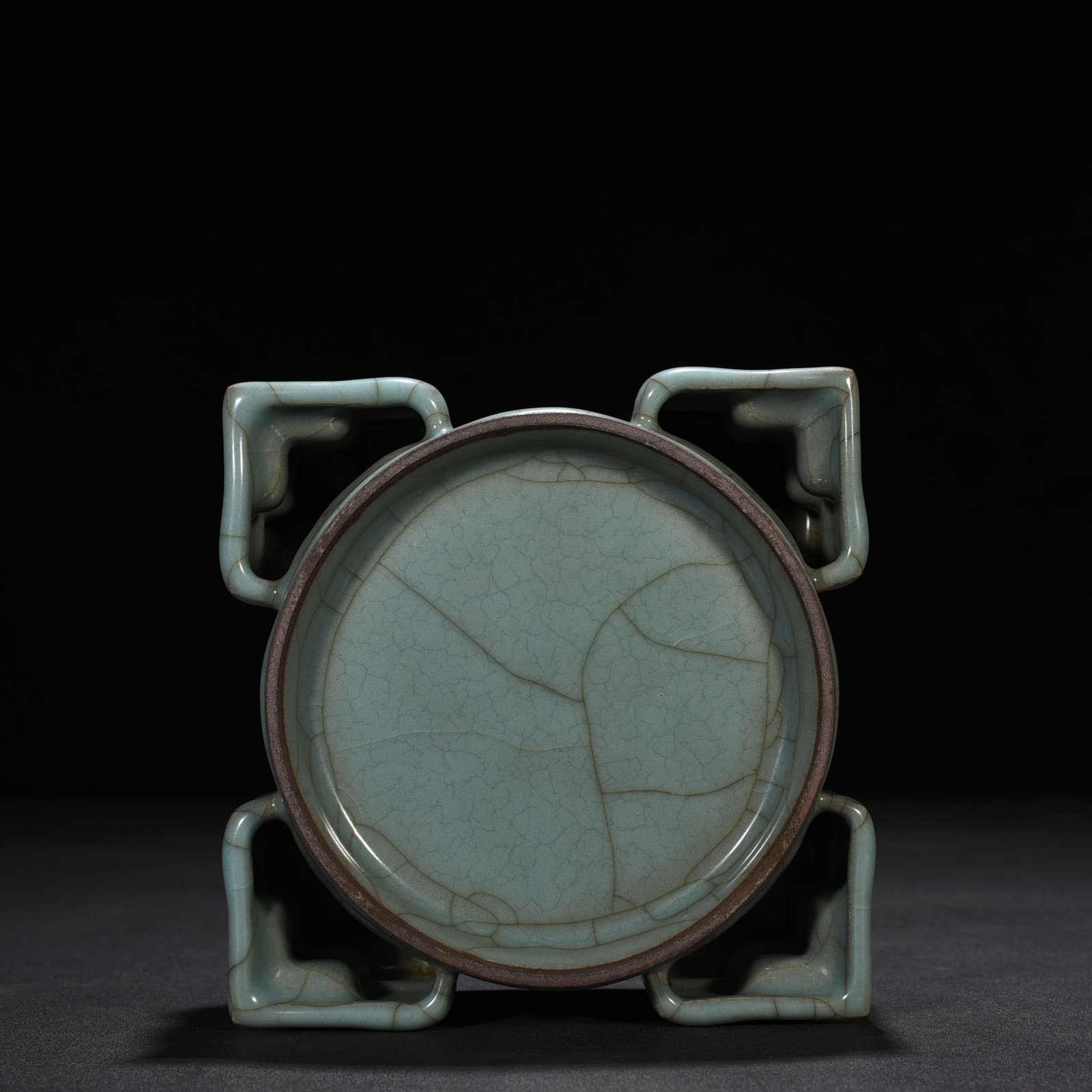 Song Dynasty official kiln celadon style wash