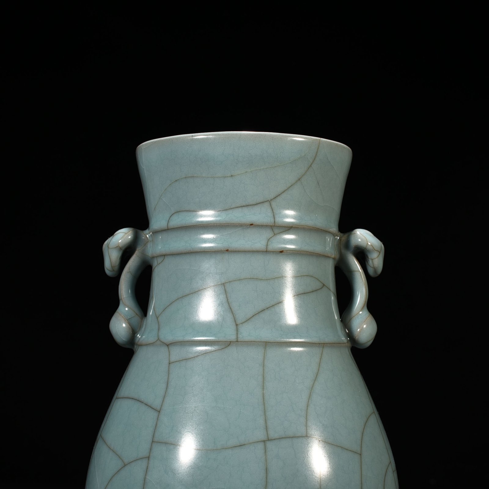 Song Dynasty official kiln celadon-glazed Ruyi ear vase