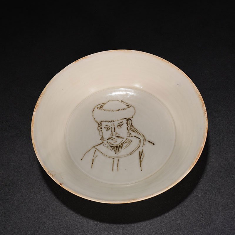 Song Dynasty Ding kiln brown color figure pattern bowl