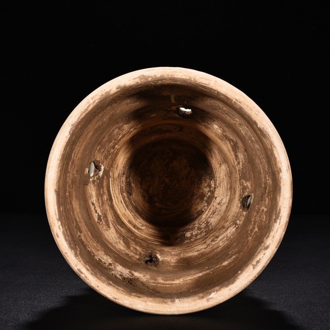 Song Dynasty Ding kiln brown color carved flower pattern Buddhist niche