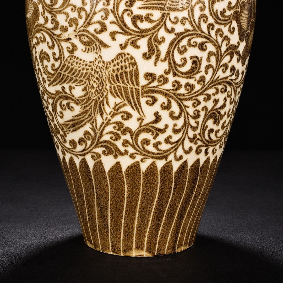 Song Dynasty Ding kiln brown color flower and phoenix pattern plum vase