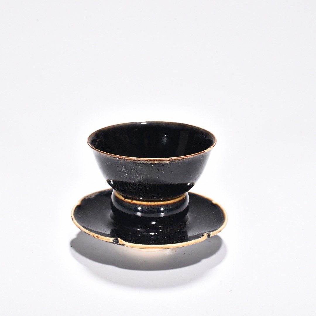 Song Dynasty Ding kiln black Ding lamp holder