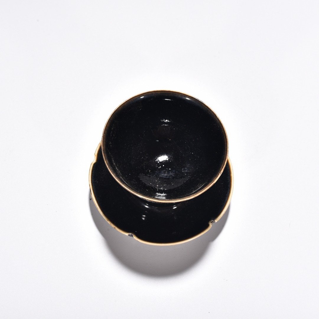 Song Dynasty Ding kiln black Ding lamp holder