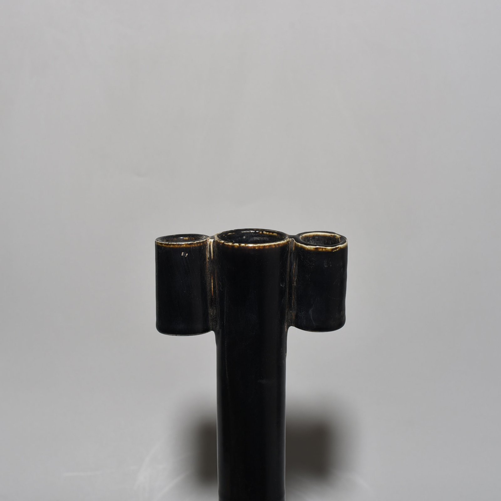 Song Dynasty Ding kiln black glaze through-ear vase