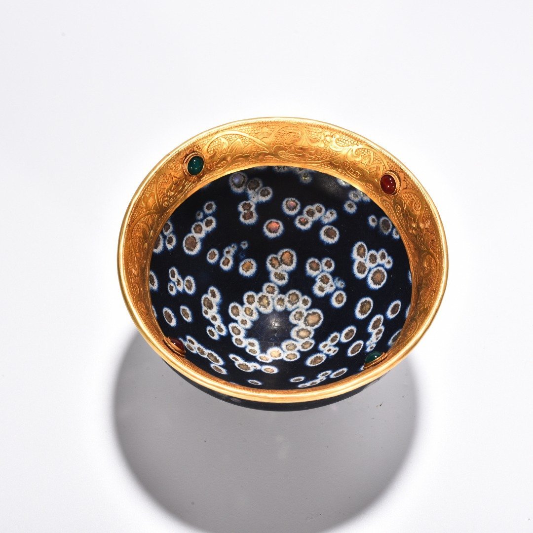 Song Dynasty Jianyao Tianmu lamp engraved gilt and inlaid with gems