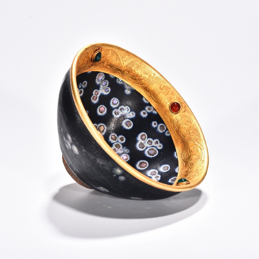 Song Dynasty Jianyao Tianmu lamp engraved gilt and inlaid with gems