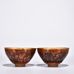 Song Dynasty Jianyao obsidian persimmon red glaze lamp