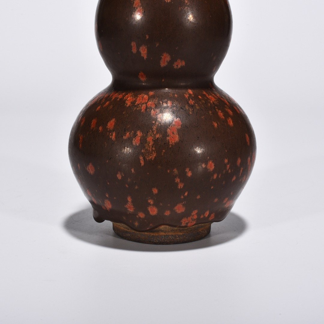 Song Dynasty Jianyao Yaobian persimmon red glaze gourd vase