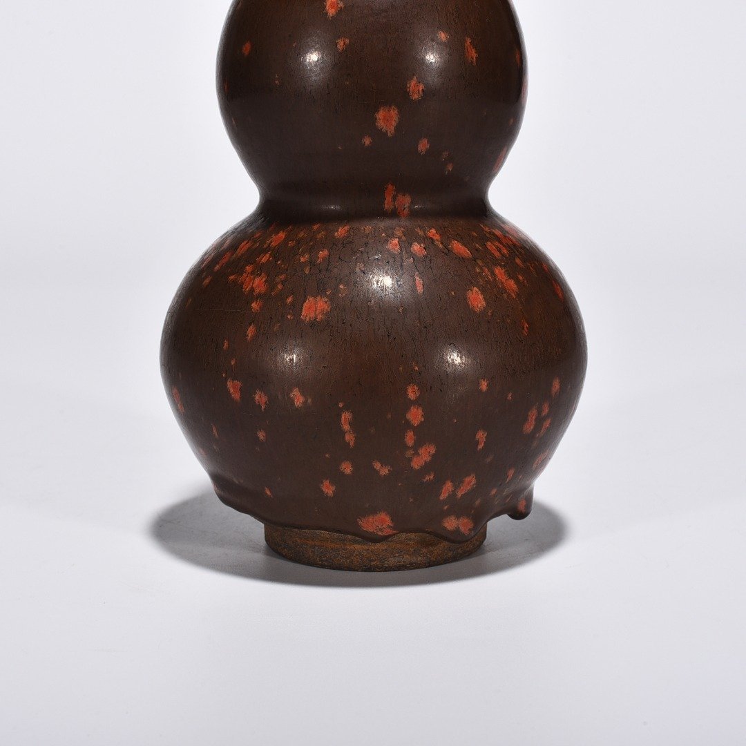 Song Dynasty Jianyao Yaobian persimmon red glaze gourd vase