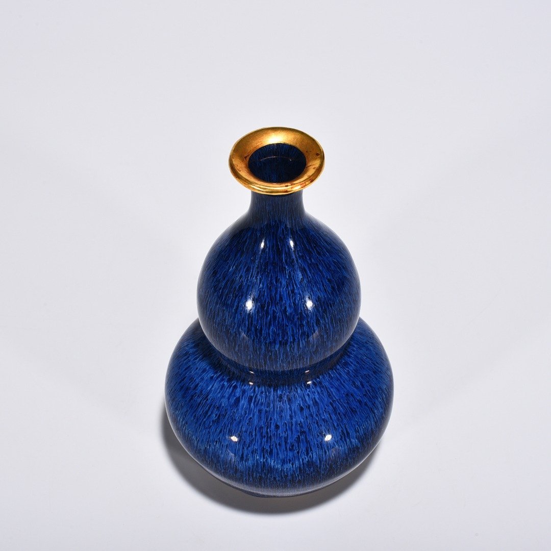 Song Dynasty Jianyao blue gourd vase