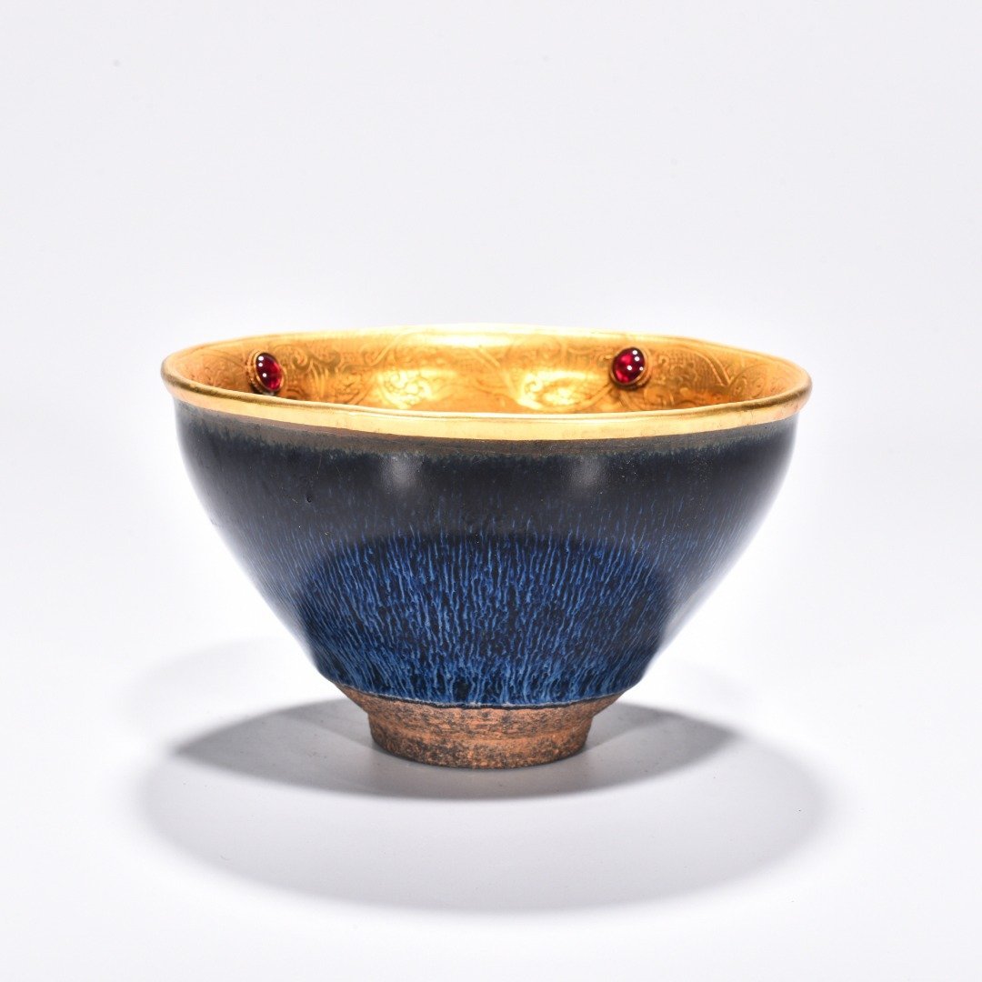 Song Dynasty Jianyao pearl-speckled blue cup chiselled and gilt inlaid with gems