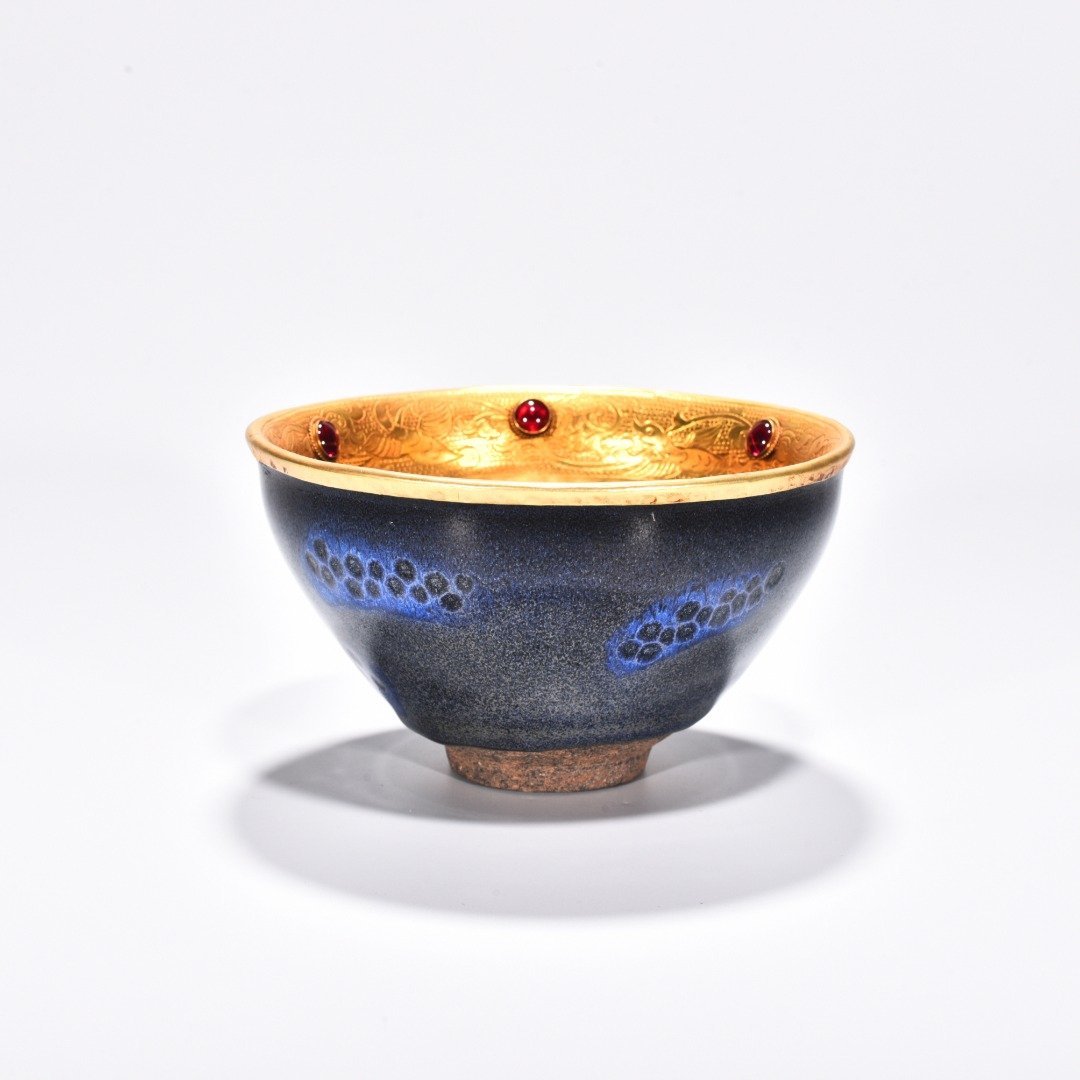 Song Dynasty Jianyao blue-glazed Tianmu lamp chiselled gilt and inlaid with precious stones
