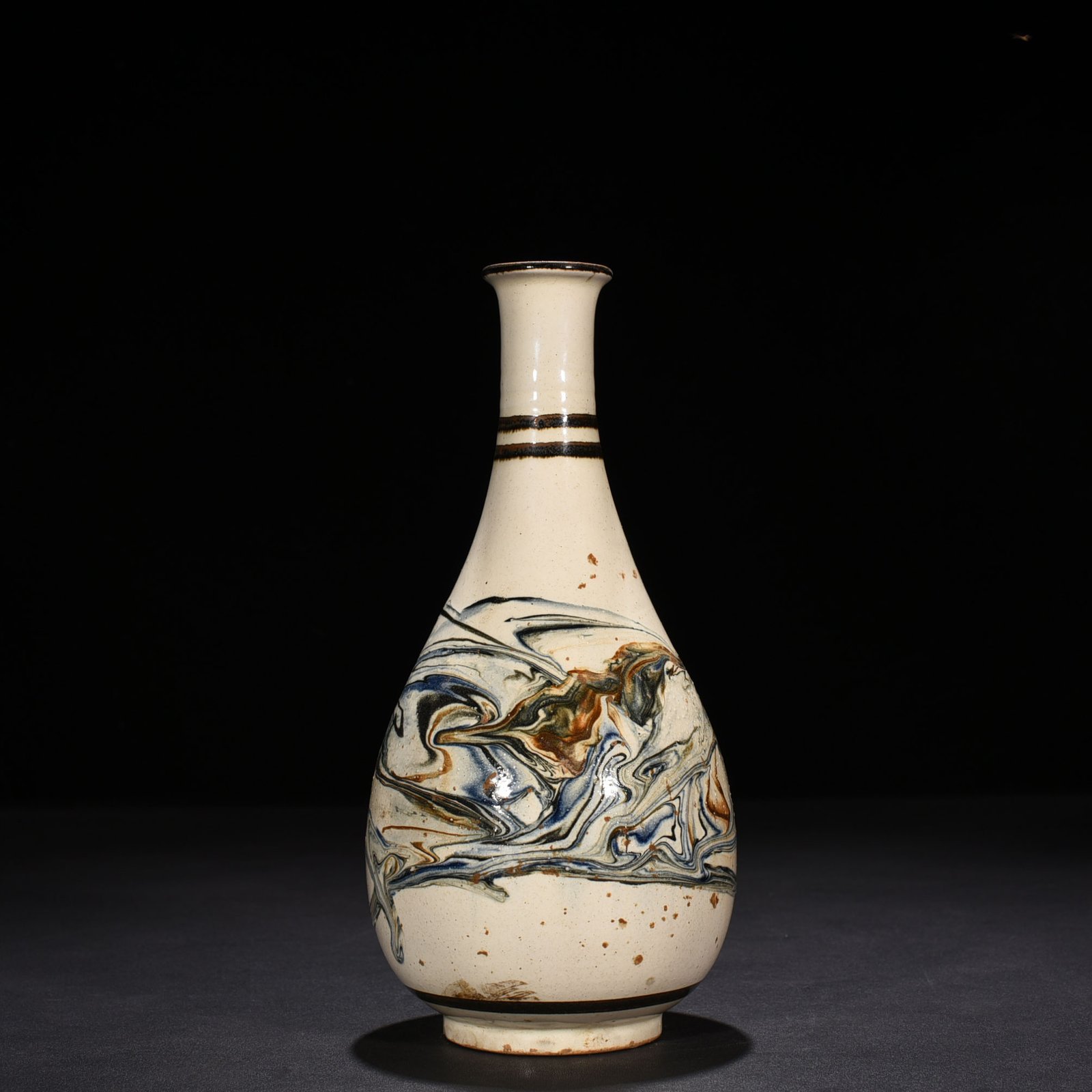 Song Dynasty Dangyangyu kiln twisted glaze bile bottle
