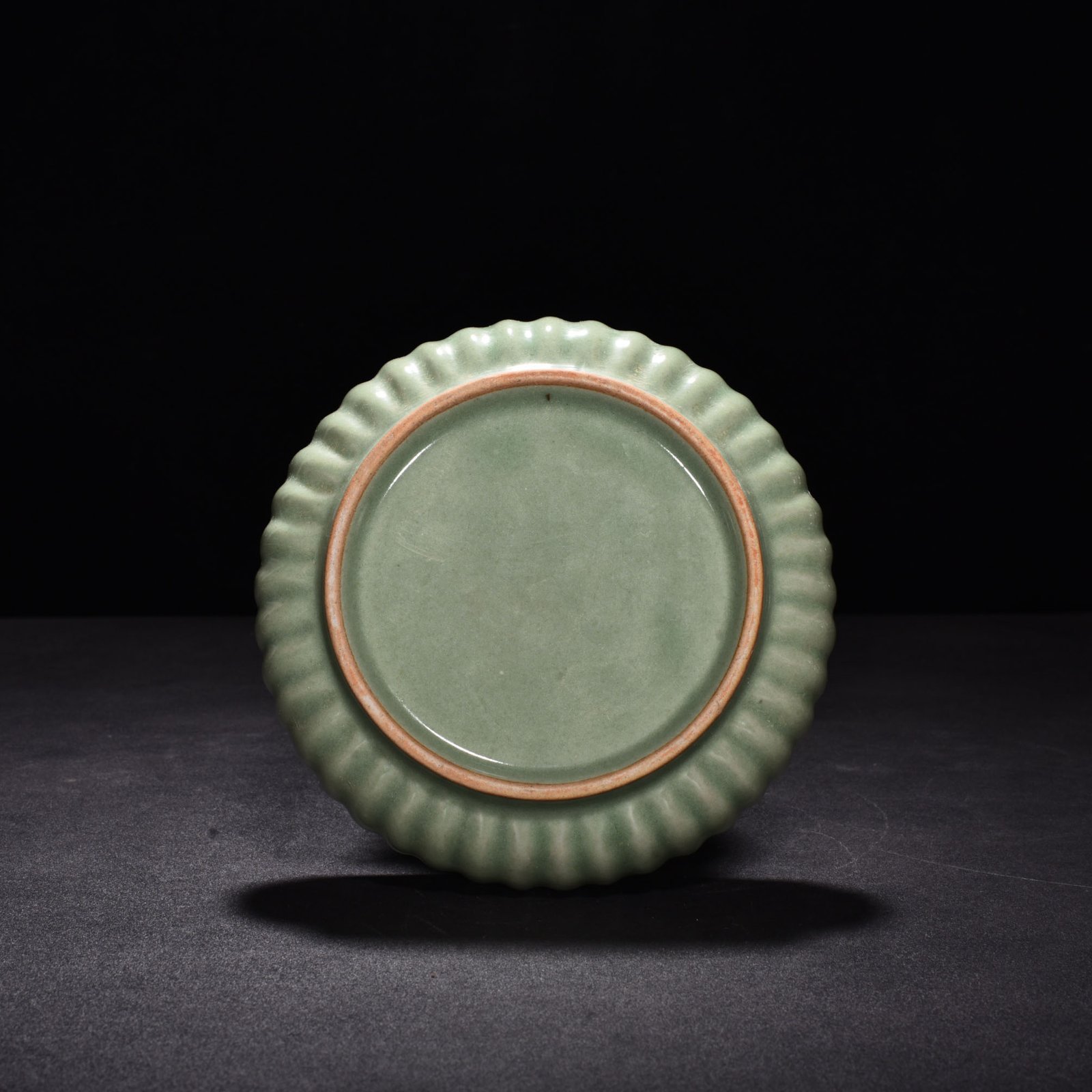 Song Dynasty plum celadon dragon wash