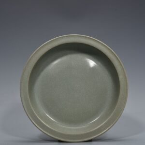 Song Dynasty Ru Kiln Ice Cracked Rim Washed Rim Plate