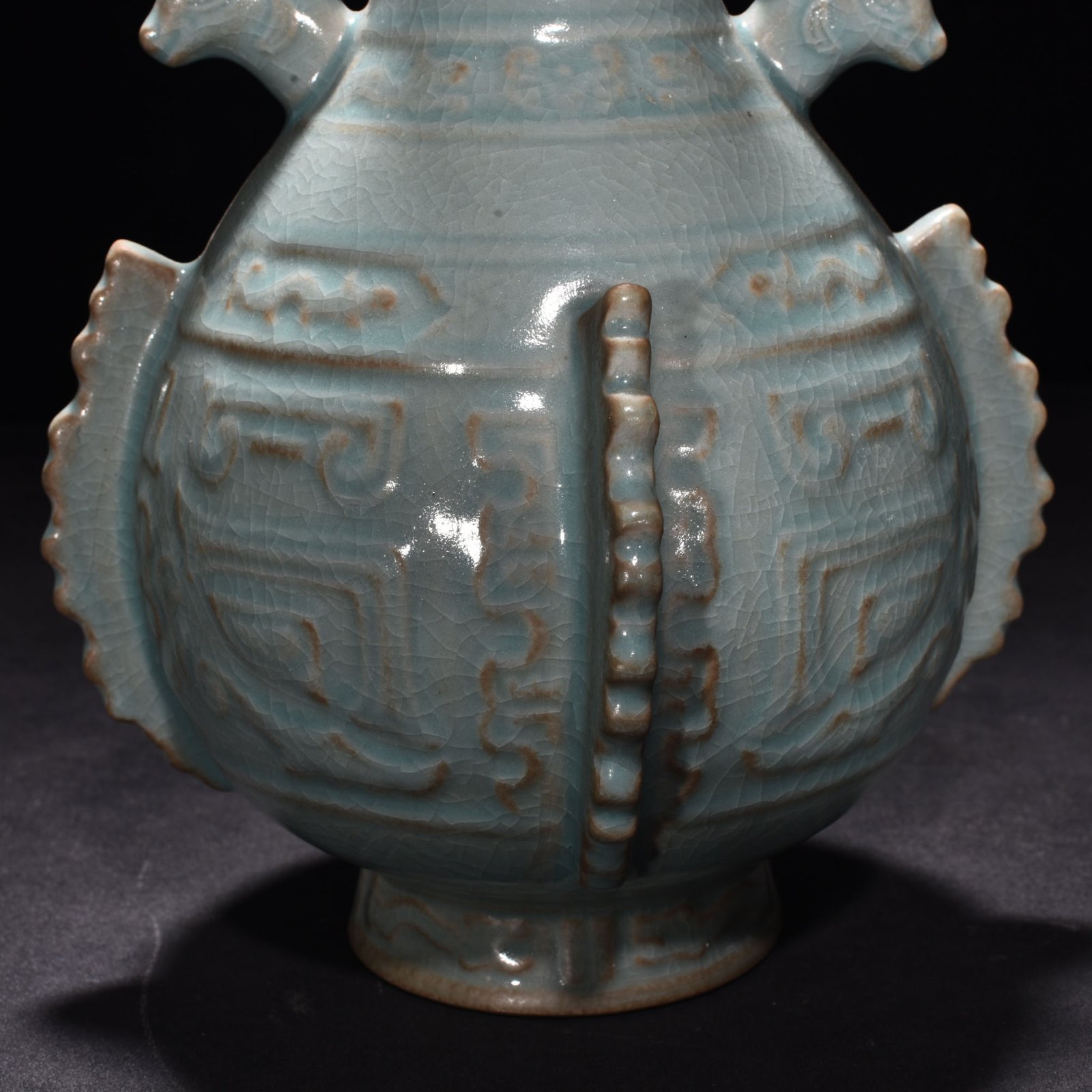 Song Dynasty Ru kiln azure glaze halberd vase