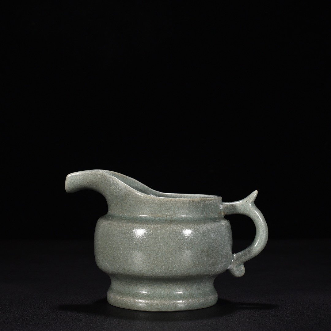 Song Dynasty Ru kiln azure glaze tea divider